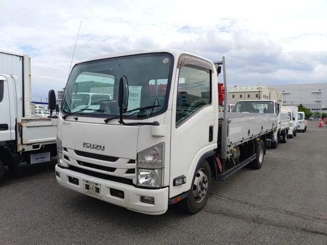 Isuzu ELF