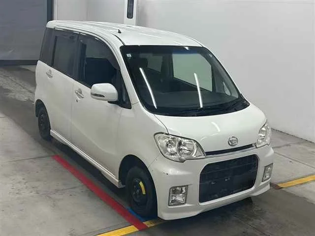 Daihatsu TANTO EXE