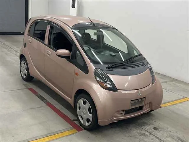 Mitsubishi I