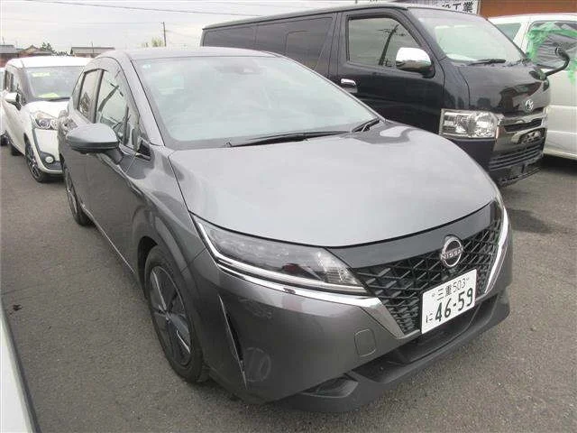 Nissan NOTE — фото 1