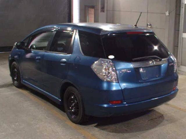Honda FIT SHUTTLE — фото 2