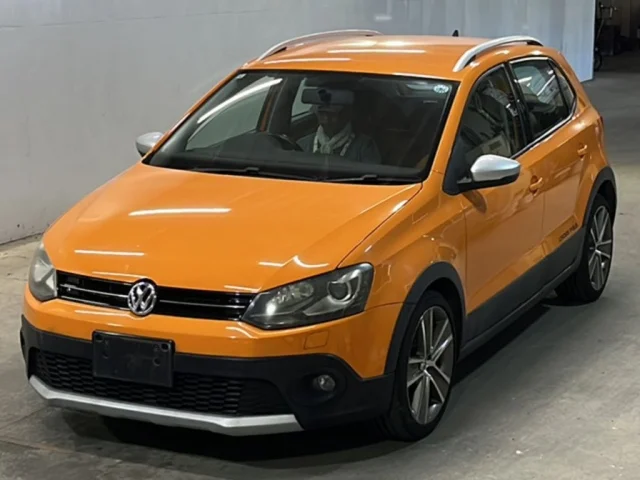 Volkswagen CROSS POLO