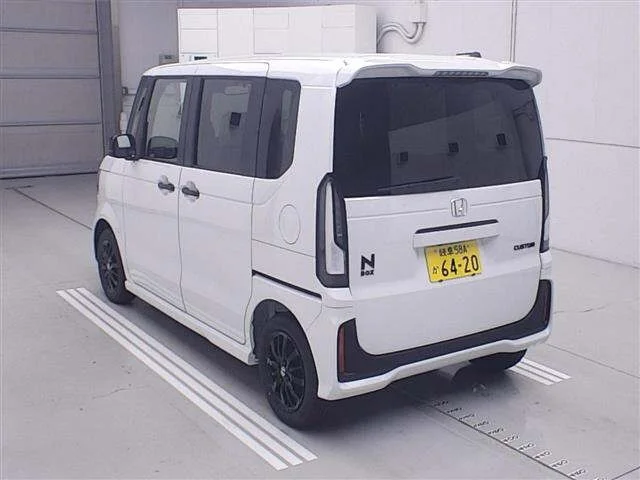 Honda N BOX — фото 2