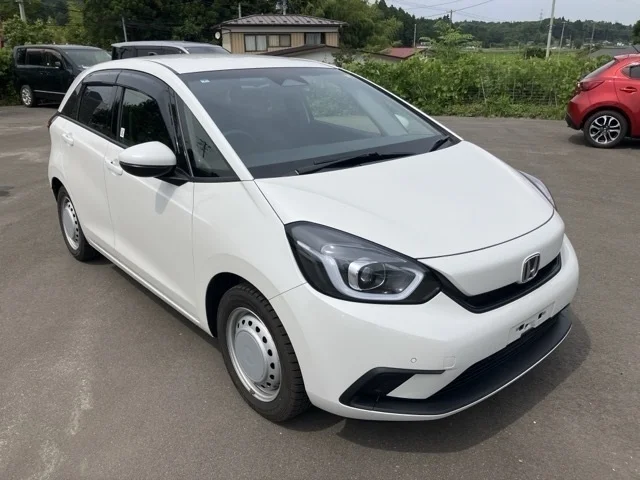 Honda FIT — фото 1