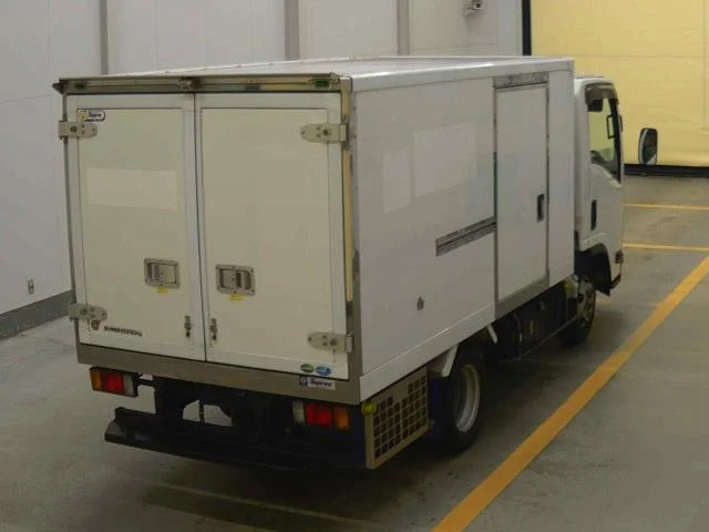 Isuzu ELF — фото 2