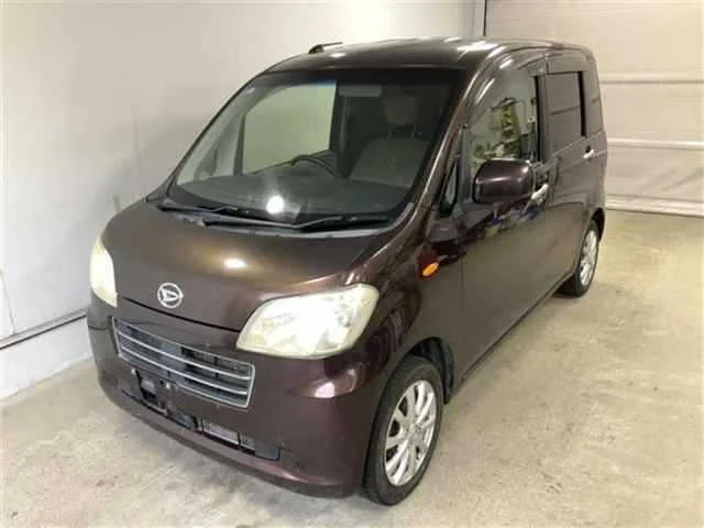 Daihatsu TANTO EXE — фото 1