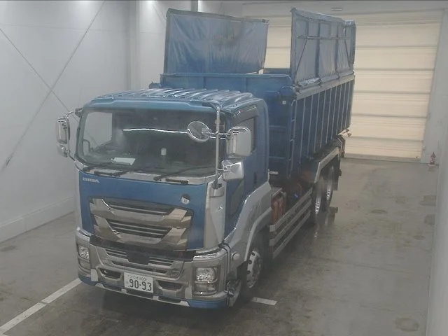 Isuzu TRUCK
