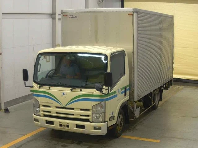 Nissan CONDOR