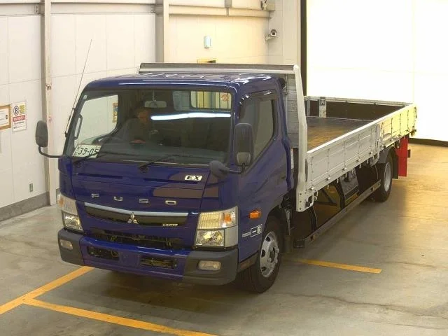 Mitsubishi CANTER — фото 1