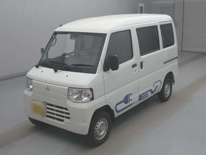Mitsubishi MINICAB EV — фото 1