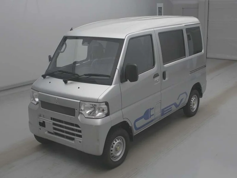 Mitsubishi MINICAB EV — фото 1