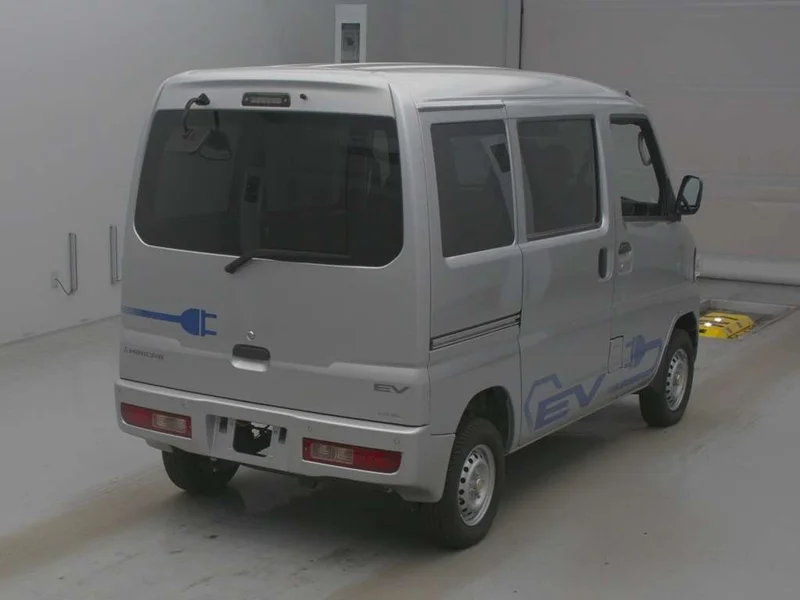 Mitsubishi MINICAB EV — фото 2