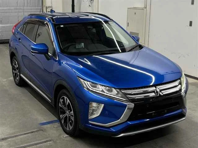 Mitsubishi ECLIPSE CROSS — фото 1
