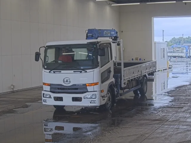 Nissan CONDOR