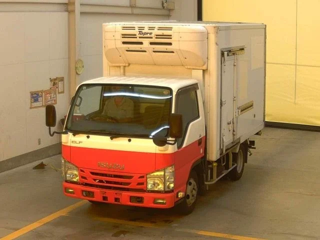 Isuzu ELF — фото 1