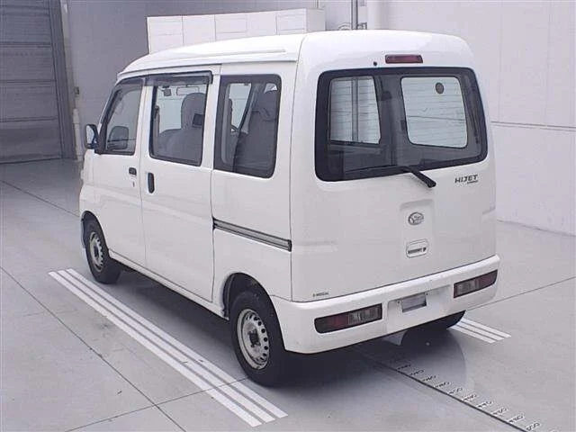 Daihatsu HIJET VAN — фото 2