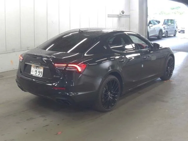 Maserati GHIBLI — фото 2