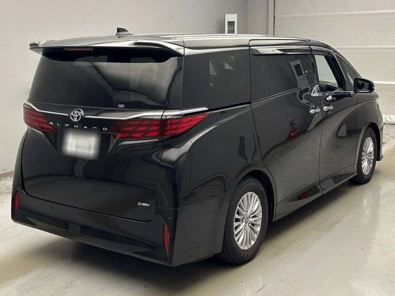 Toyota ALPHARD — фото 2