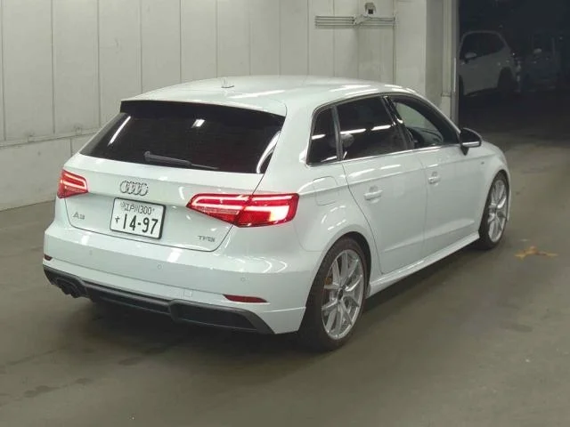 Audi A3 — фото 2