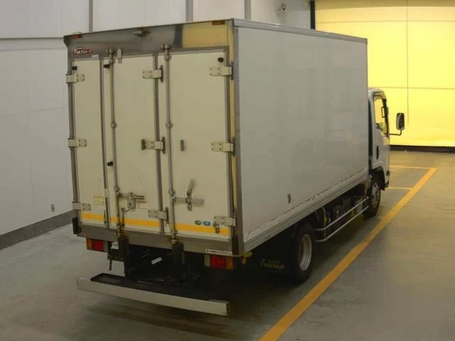 Isuzu ELF — фото 2