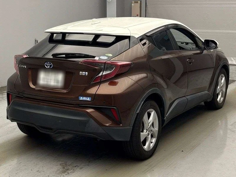 Toyota C-HR — фото 2