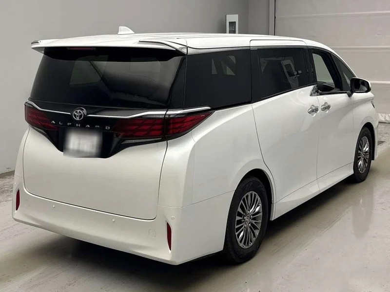 Toyota ALPHARD — фото 2