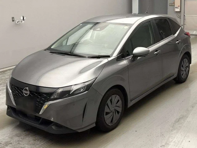 Nissan NOTE — фото 1