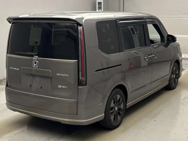 Honda STEP WAGON — фото 2