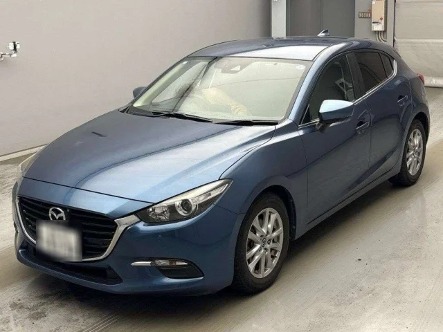 Mazda AXELA — фото 1