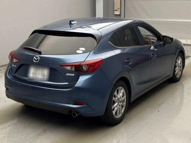 Mazda AXELA — фото 2