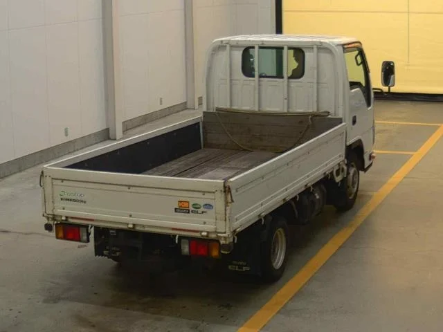 Isuzu ELF — фото 2