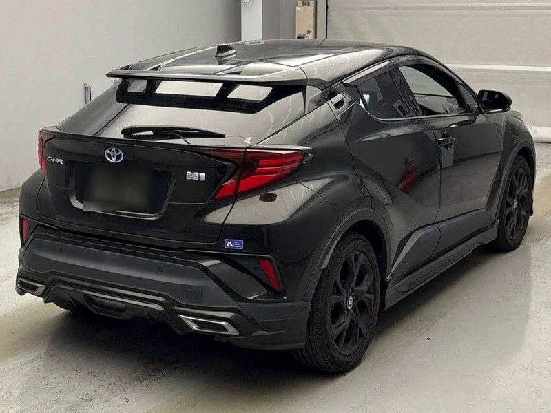 Toyota C-HR — фото 2