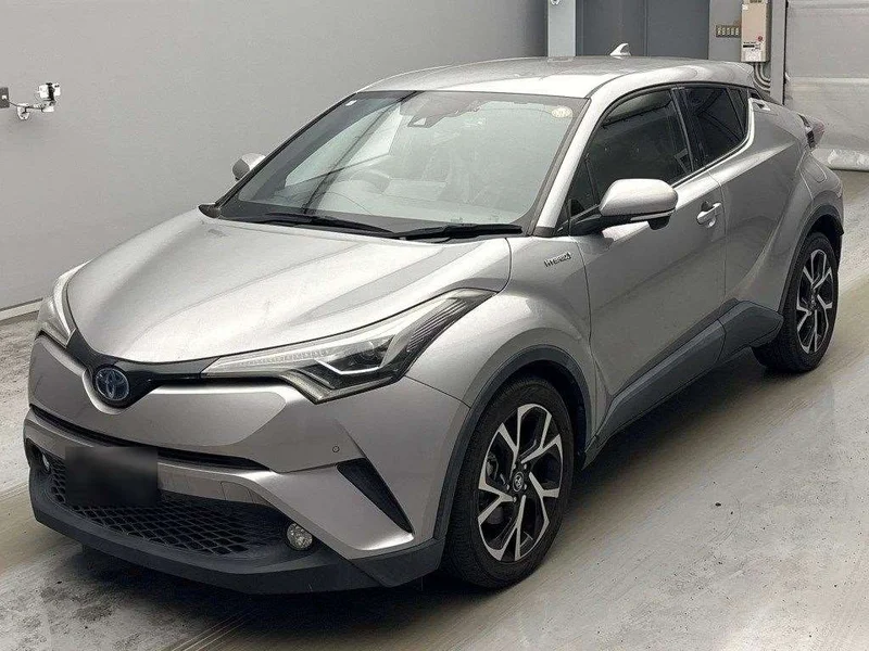 Toyota C-HR — фото 1