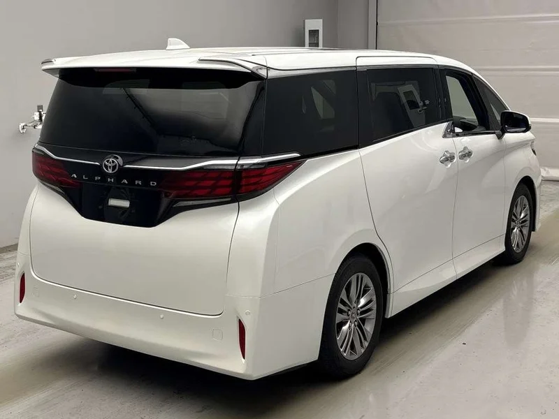 Toyota ALPHARD — фото 2