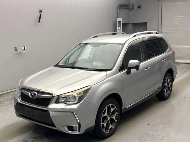 Subaru FORESTER — фото 1