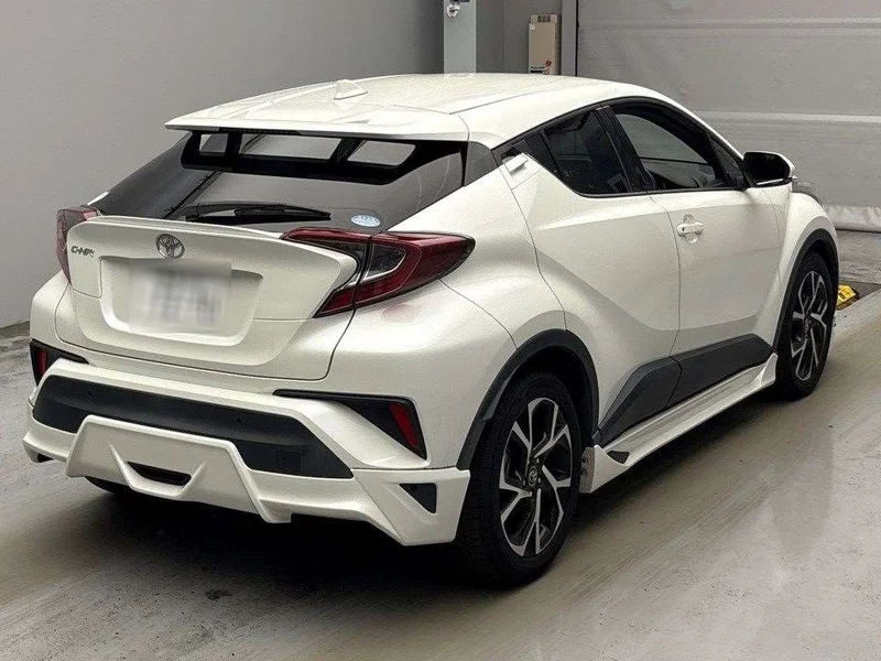 Toyota C-HR — фото 2