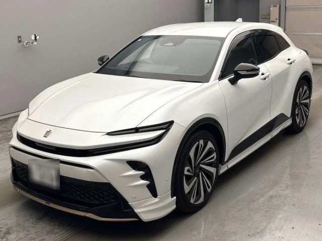 Toyota CROWN SPORT