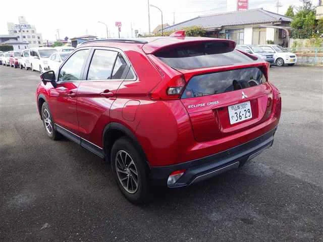 Mitsubishi ECLIPSE CROSS — фото 2
