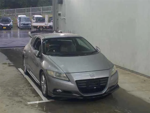 Honda CR-Z — фото 1
