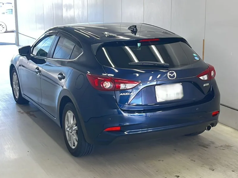 Mazda AXELA — фото 2