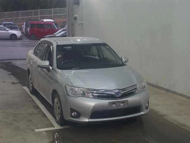 Toyota COROLLA AXIO