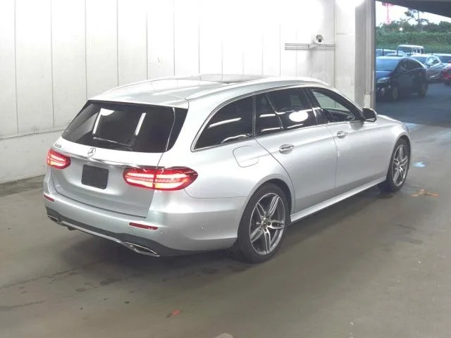 Mercedes-Benz E CLASS WAGON — фото 2