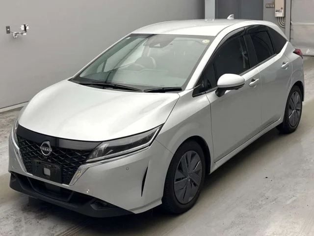 Nissan NOTE — фото 1