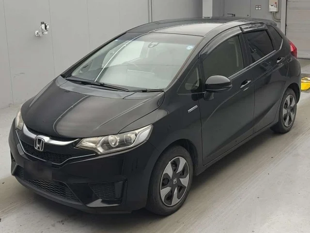 Honda FIT — фото 1