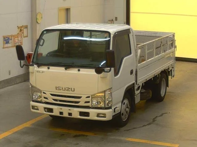 Isuzu ELF — фото 1