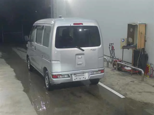 Daihatsu HIJET VAN — фото 2