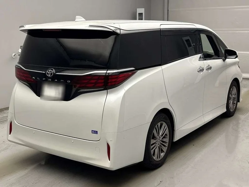 Toyota ALPHARD — фото 2