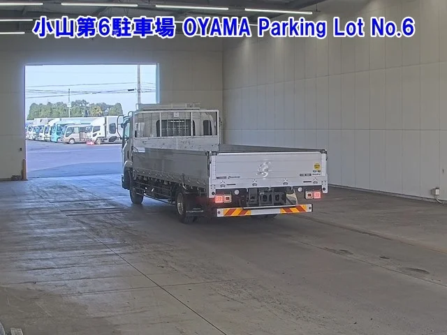 Isuzu FORWARD — фото 2