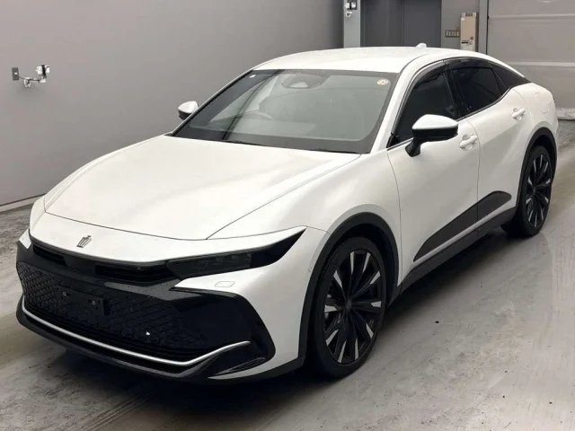 Toyota CROWN CROSSOVER