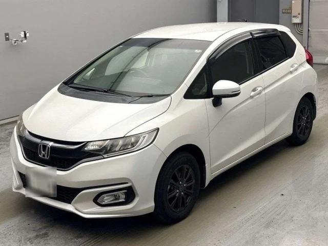 Honda FIT — фото 1